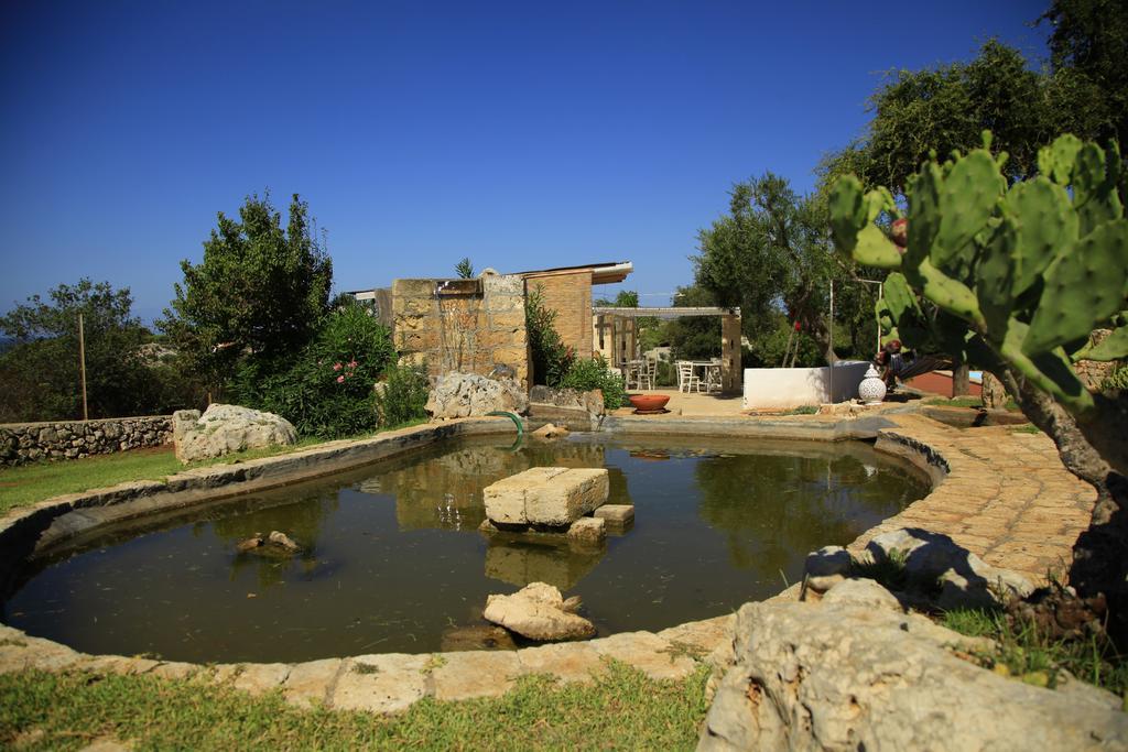 Contrada Borgin Bed & Breakfast มารินาดิเปสโคลูเซ ภายนอก รูปภาพ